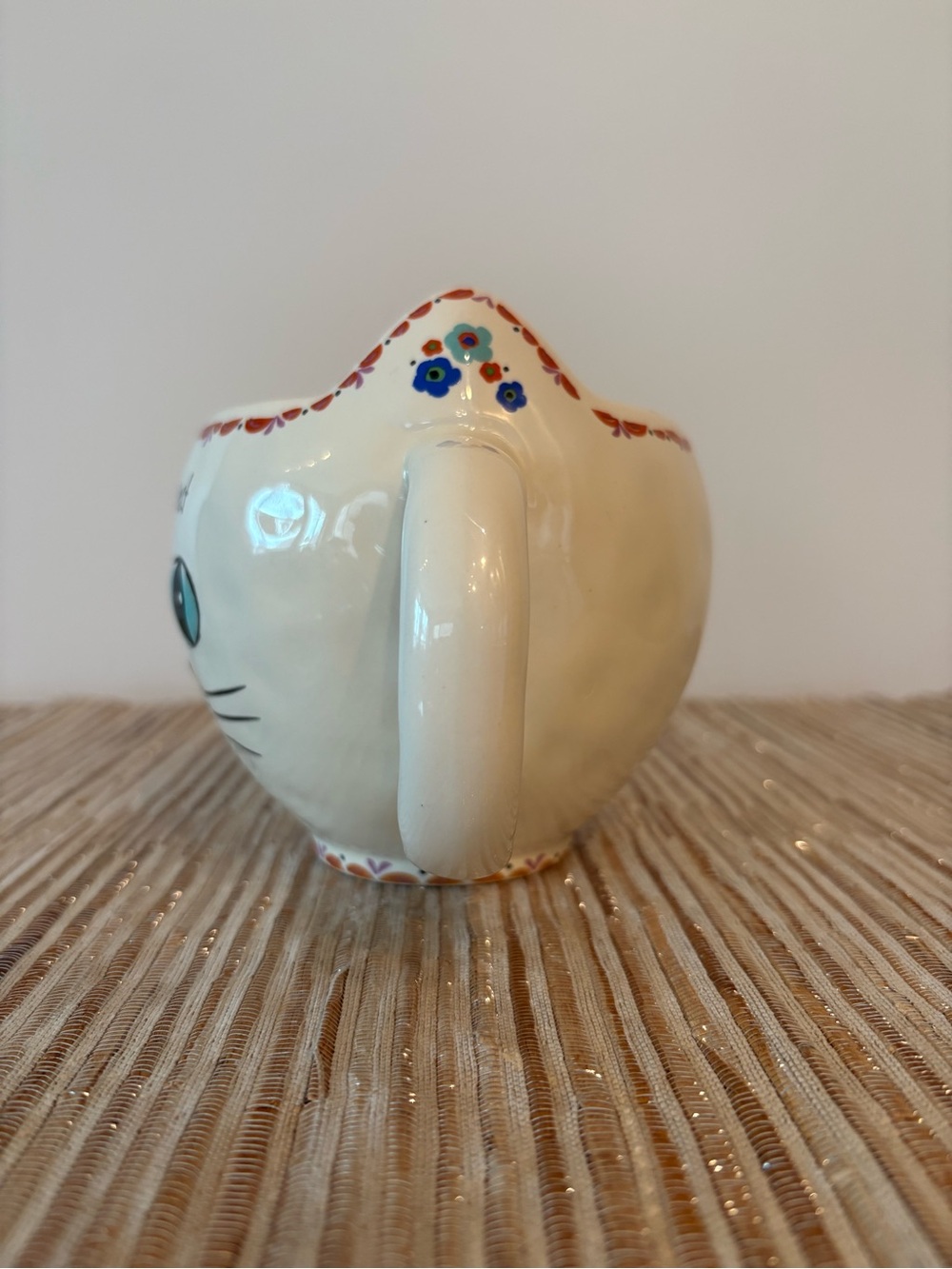 Cat Face Mug with Ears - Picture 4 of 6